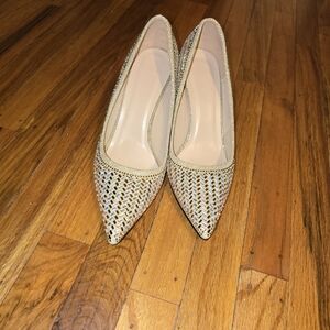 Elegant Gold Women's Pumps